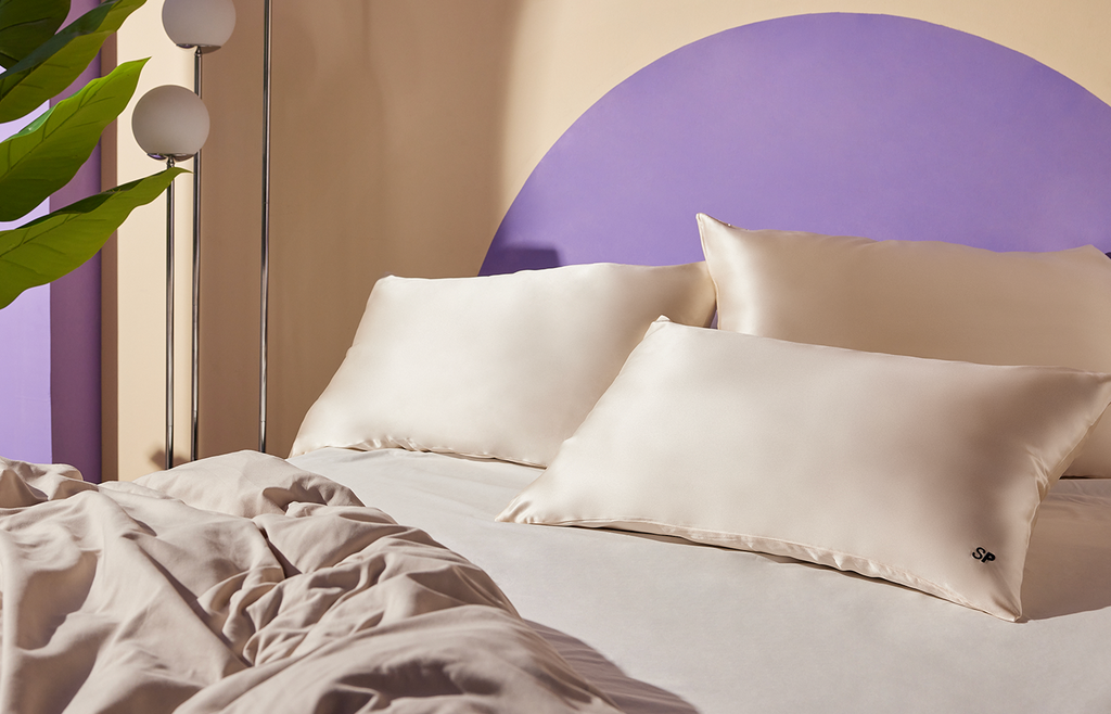 How to Wash a Silk Pillowcase Sitting Pretty