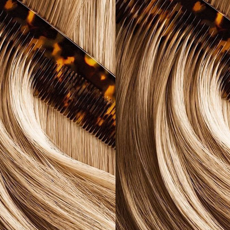 blonde hair cuticles being brushed through with a sitting pretty comb 