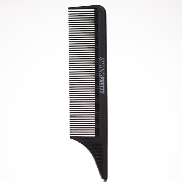 Sitting Pretty Tailcomb