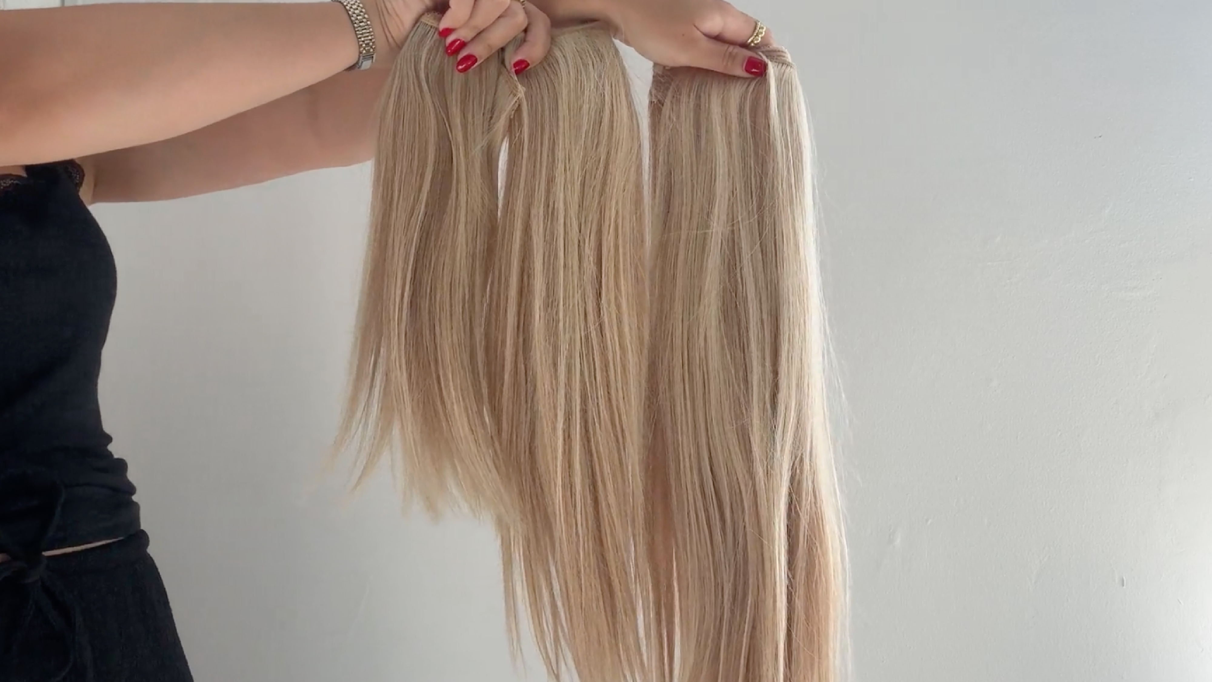 A tutorial showing how to find your perfect halo hair extension density